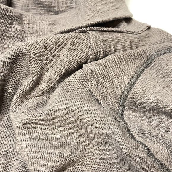 We The Free People Split Back Turtleneck LARGE Tunic Top Stone Gray Slouchy - Picture 9 of 10